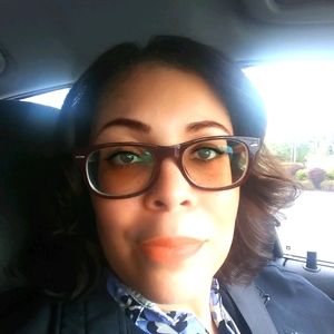 Meet your Posher, Lulu